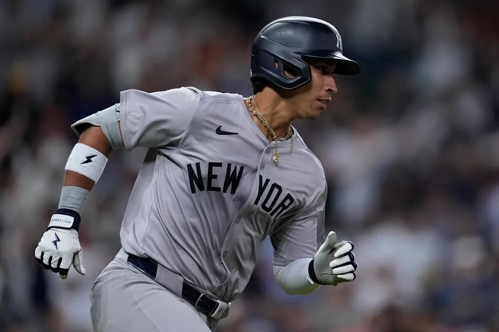 Unexpected But Needed: Yankees Make Bold Move to Replace Injured Oswaldo Cabrera