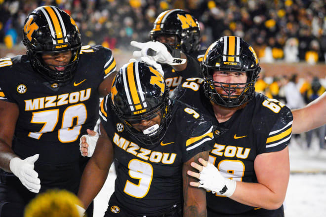 Missouri Scores Big Recruiting Win: Tigers Land Coveted 4-Star Wide Receiver, Beating Out Alabama, Georgia, and Ohio State