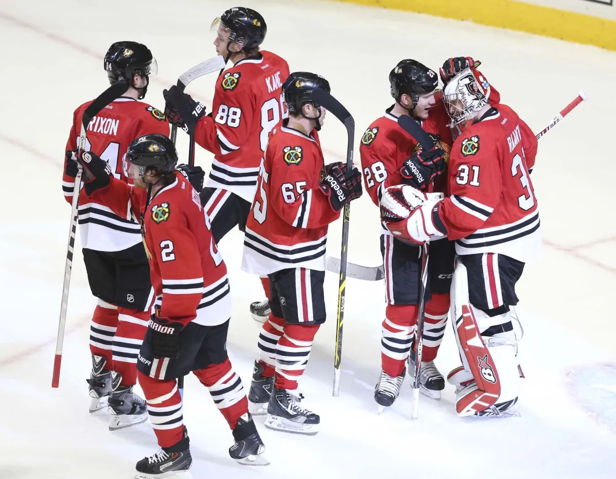 MAJOR BREAKING: Chicago Blackhawks Strengthen Blue Line With Veteran Defenseman Signing.