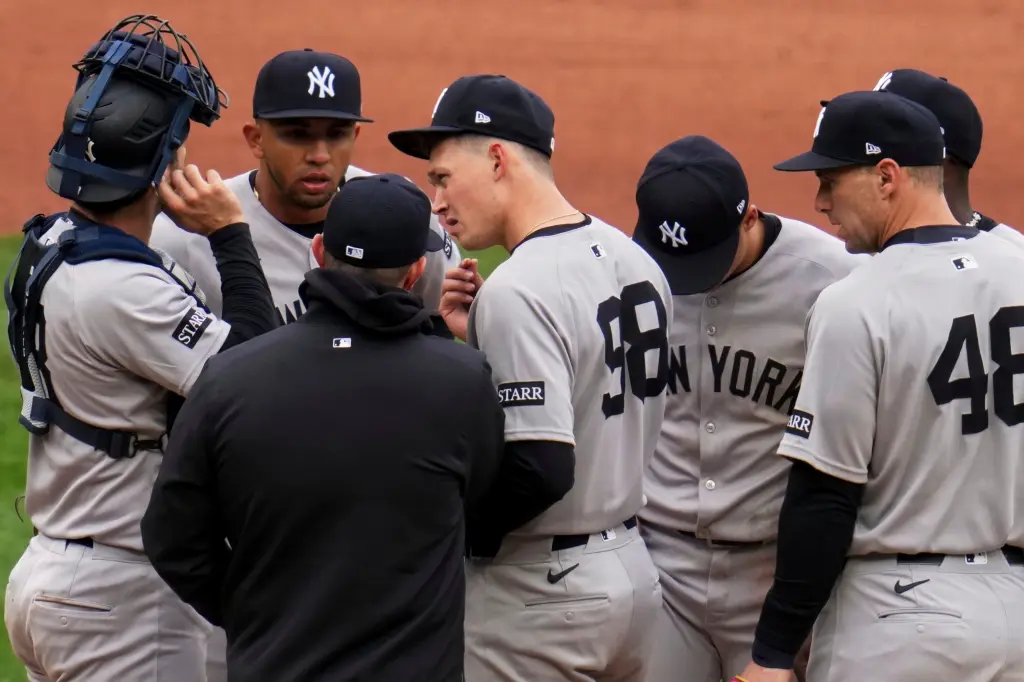 Yankees Make Stunning Splash By Officially Signing $200M Contract Deal For Another Key Prospect in Historic Free-Agent Coup
