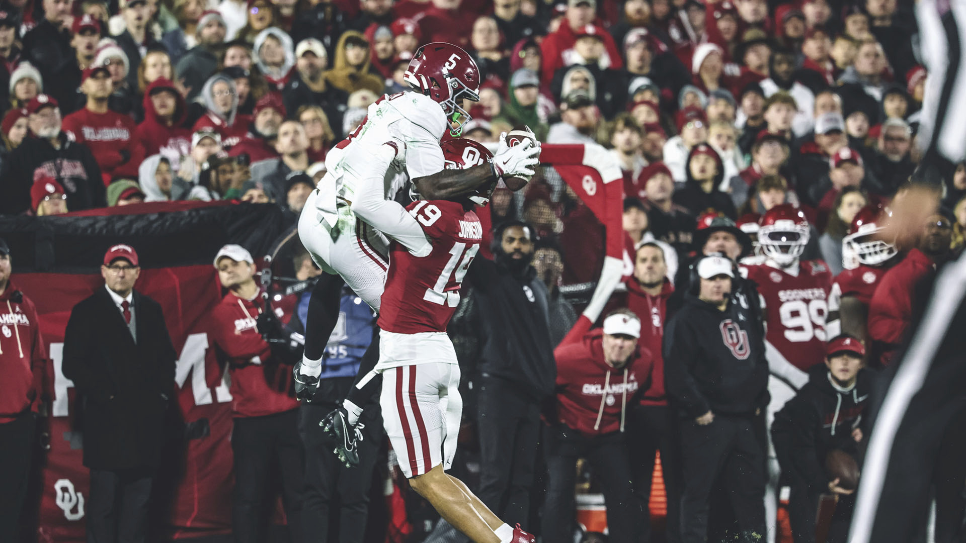 Alabama Strikes Gold: Five-Star QB Set to Take Tide’s Starting Reins Next Season