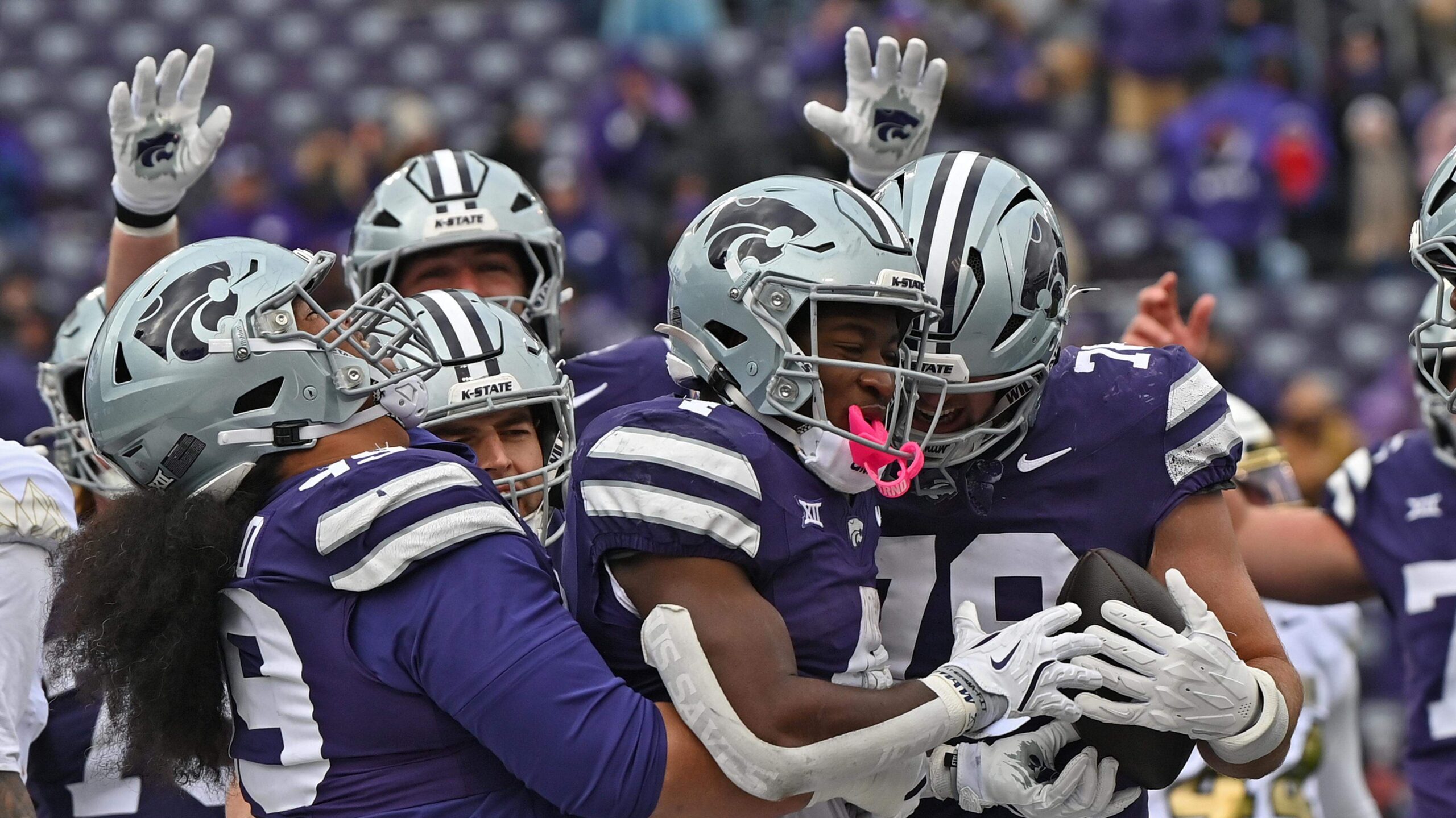 Exclusive: Wildcats Offer Top-Tier Nebraska Transfer QB a Chance to Compete for Starting Role in 2026