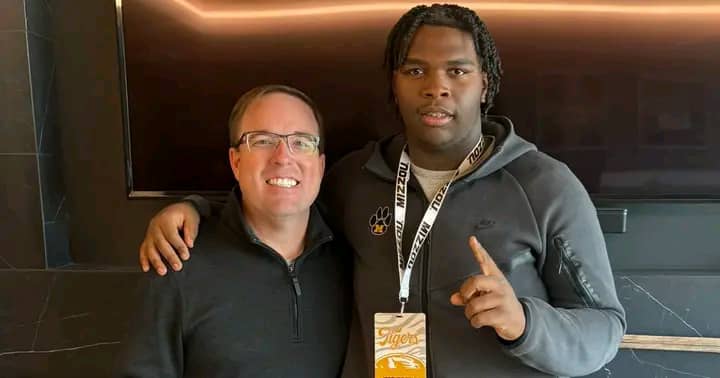St. Louis Three-Star Defensive Lineman Commits to Mizzou’s 2026 Recruiting Class