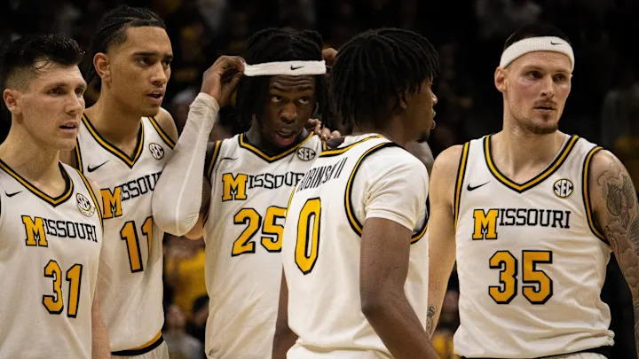 Another loss: Missouri basketball hit with yet another major setback as a crucial contributor exits, adding fuel to growing offseason uncertainty