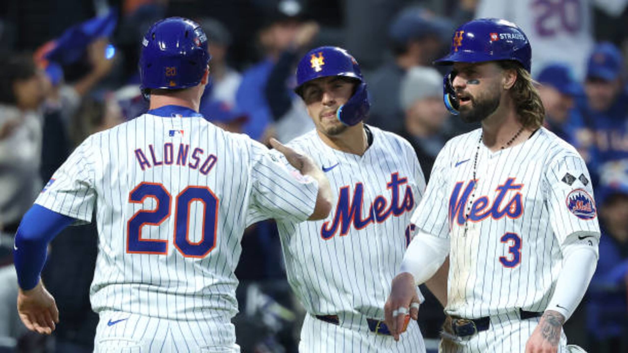 Mets strike gold: Mets pull off a major coup, officially landing a $38M Cy Young-caliber pitcher and sending their heated NL East rivalry with the Braves into full-blown overdrive.