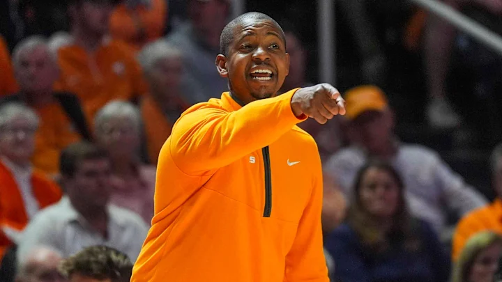 Breaking: Rick Barnes Stuns College Basketball World With Major Staff Move, Confirming Replacement for Justin Gainey in Tennessee Coaching Shakeup