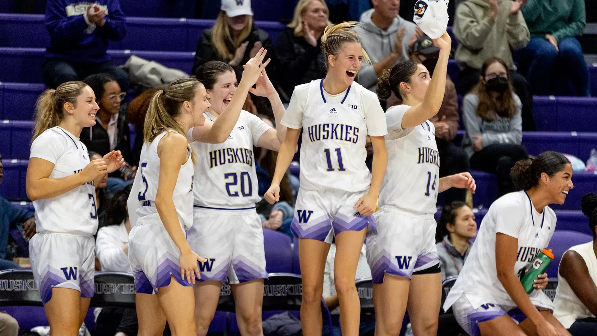 Breaking News: Game-Changer Alert! Washington Huskies Women Snatch Another Key Player from Transfer Portal to Boost Their Lineup!