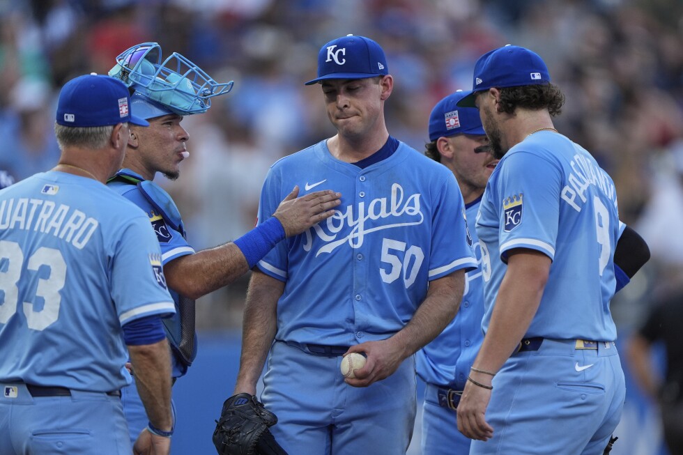 Breaking News: Chicago Cubs pull off another roster shakeup, poaching a key $51 million arm from the Kansas City Royals in a stunning move that leaves Kansas City reeling and fans stunned by the latest costly loss in the rotation shuffle