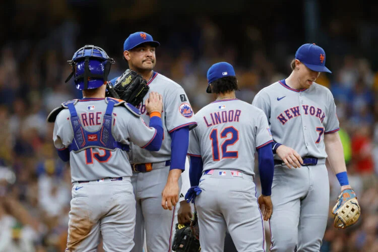 Shocking MLB Trade Deadline Heist: Chaos: White Sox Pull Off Major Steal, Snatching Promising Mets Player in Surprise Deal