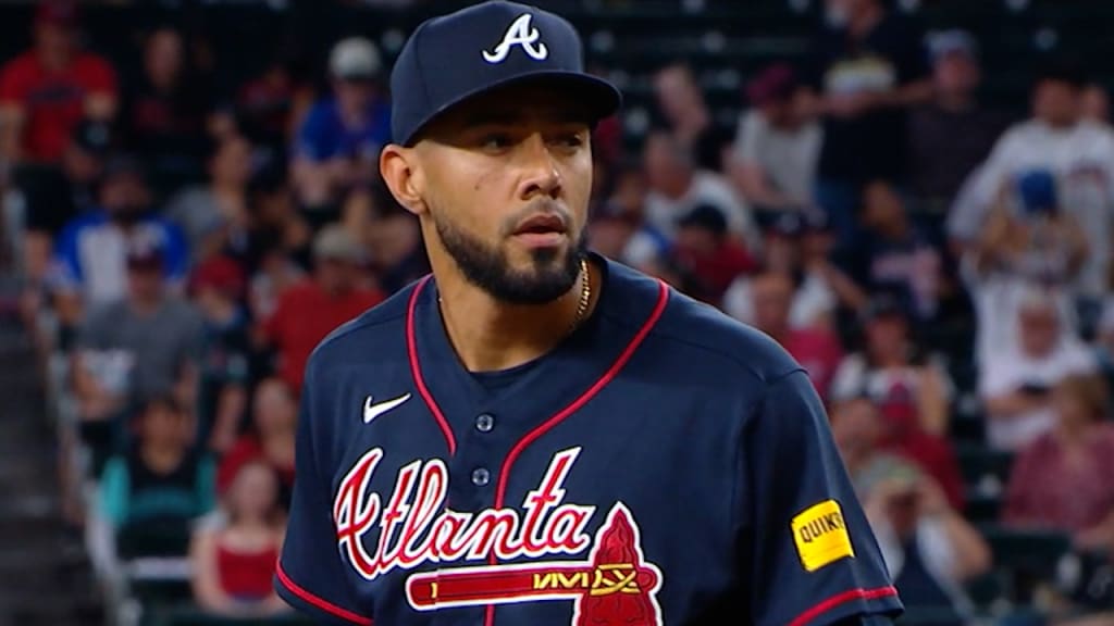 Major Breaking: Braves Send Robert Suárez to IL, Call Up Auburn Tigers Keyman as His Replacement!